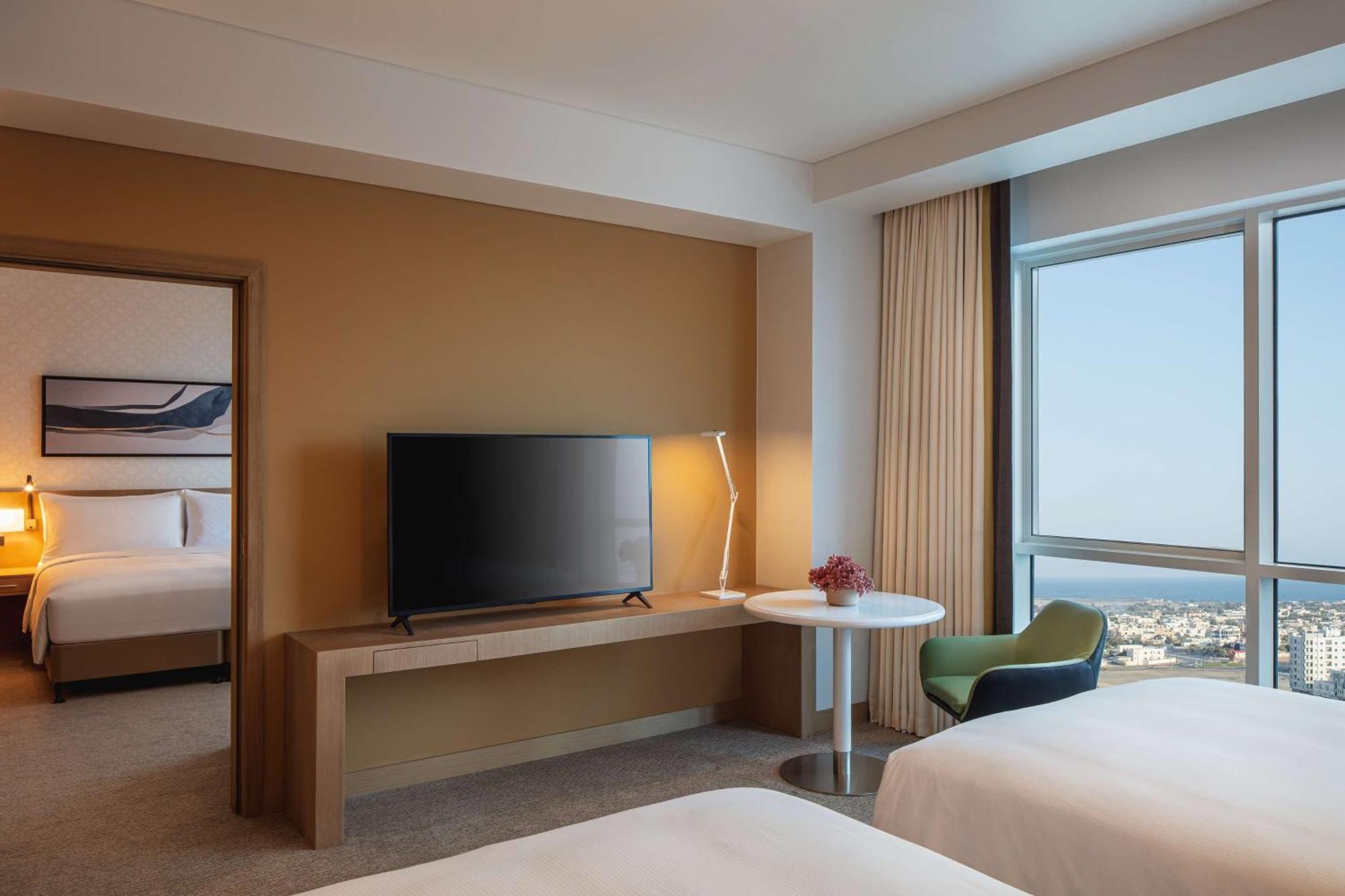 Doubletree By Hilton Fujairah City Exterior photo Deluxe Room